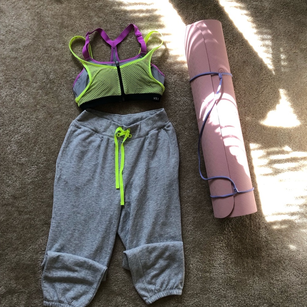 NWOT Victoria’s Secret Sports Yoga pants 🧘‍♀️